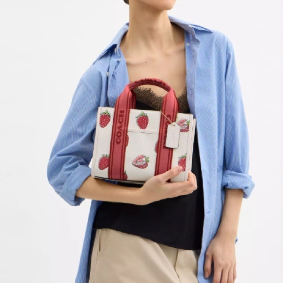 Coach Smith Tote Bag 24 With Strawberry Print # CAR80 - Picture 4 of 9